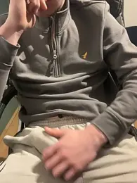 Lazzzo12 webcam model stream image