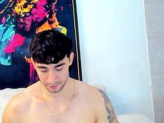 Will Ferrari webcam model stream image