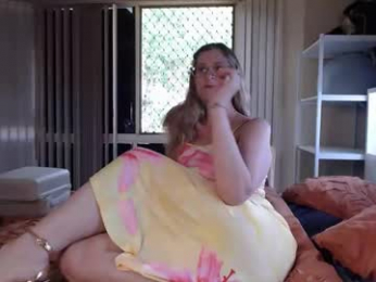 total_aussie_milfs webcam model stream image