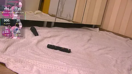 SierraRyan webcam model stream image