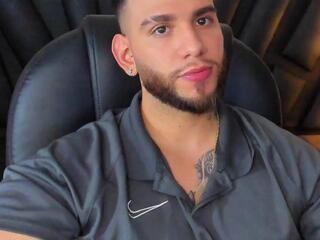 Robert Croy webcam model stream image