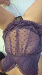 LauMarilu webcam model stream image