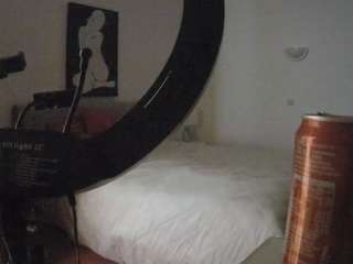 voyeurcam-julmodels-reallife-2 webcam model stream image