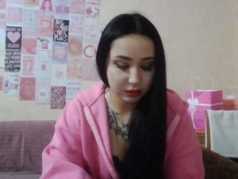 HalinaMogg webcam model stream image