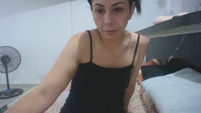 YOHACRIS webcam model stream image