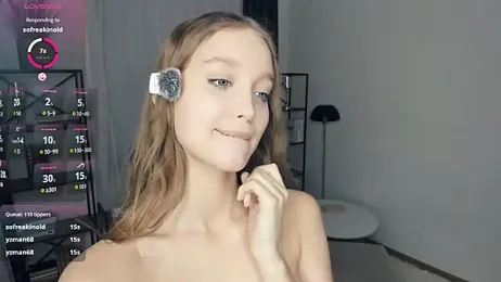 SerrenaAa webcam model stream image