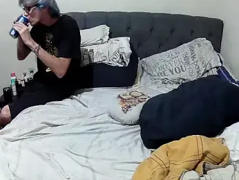 IkyVic webcam model stream image