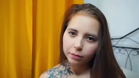 IolaHogue webcam model stream image