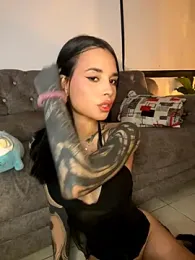 alessia_iris19 webcam stripchat model stream image