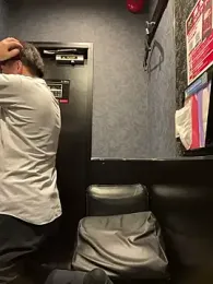 yuuki8910 webcam stripchat model stream image