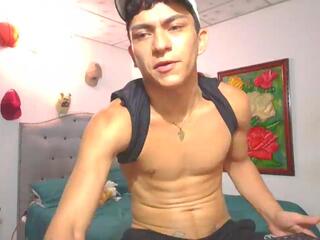 Reymon Villamizar webcam flirt4free model stream image