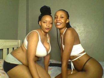 Freakyqueens webcam bongacams model stream image