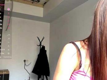 LeontineCuffie webcam model stream image