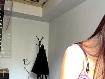 LeontineCuffie webcam model stream image