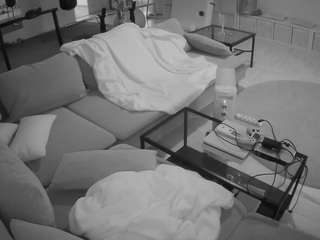 voyeurcam-julmodels-living-3 webcam model stream image