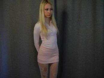 RosyCheeks1 webcam model stream image