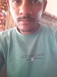 Burhade-- webcam model stream image