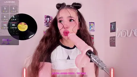 LosAlicee webcam stripchat model stream image