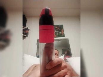 Johnloonng webcam model stream image