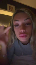 Bubux23 webcam model stream image