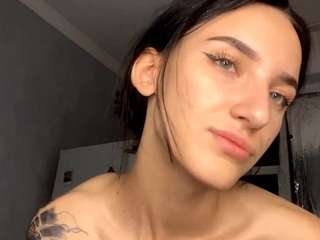 lenalasiter webcam model stream image