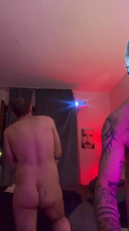 Infestacon webcam model stream image