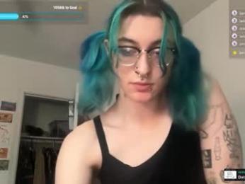 boywithbug webcam model stream image