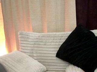 Hope Daylee webcam model stream image