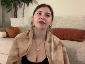 fantasyella webcam model stream image