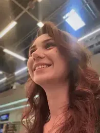 QuitieLia webcam model stream image