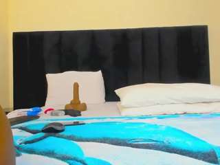 cutie-bootie webcam model stream image