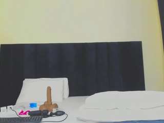 cutie-bootie webcam model stream image