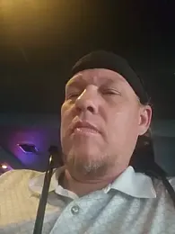 yourMasterisBored webcam model stream image
