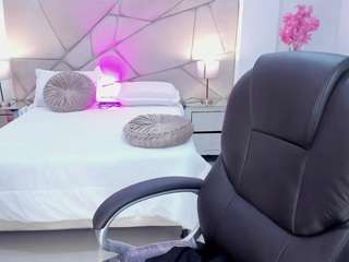 shantall-wills webcam camsoda model stream image