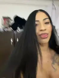 Pretty7Odette webcam model stream image