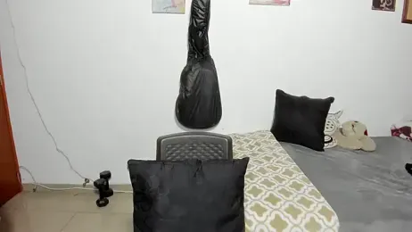 D-yanamilf webcam model stream image