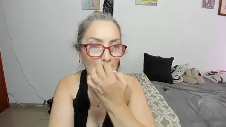 D-yanamilf webcam model stream image
