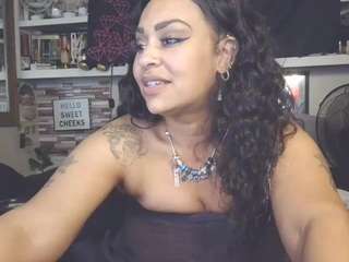 lushdiamondz webcam model stream image