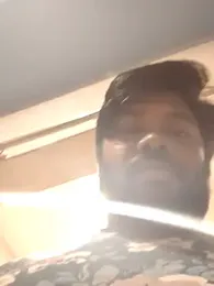 TomByron22 webcam model stream image