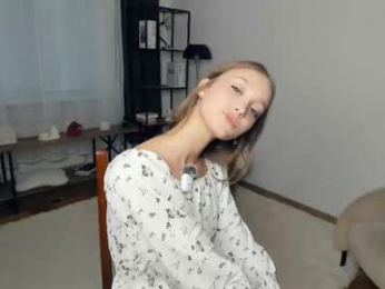 alicemelison webcam model stream image