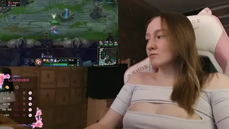 MoonlishSiren webcam stripchat model stream image