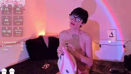 Strawberry_Kitty_ webcam model stream image