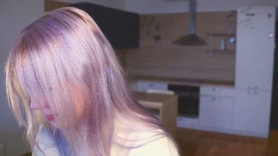 ChangMcrae webcam model stream image