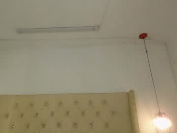larademon webcam chaturbate model stream image