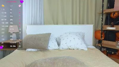 EdytHames webcam model stream image