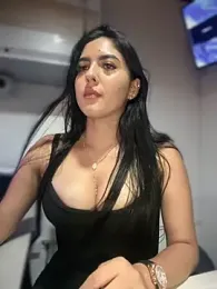 Sofia_Collins- webcam stripchat model stream image