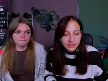 laura_queen_ webcam model stream image