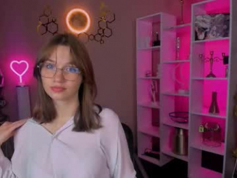 laura_queen_ webcam model stream image