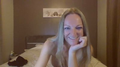 sisensuelle webcam model stream image