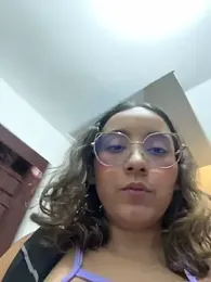 Kay_LustyWife webcam stripchat model stream image